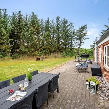 Marlise - 2-5km From The Sea By Interhome *